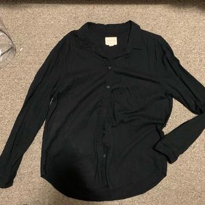 American Eagle Button up